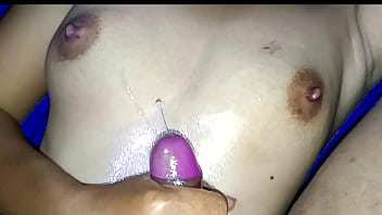 Melihat Buah Hati Keponakanku Yang Menggemaskan