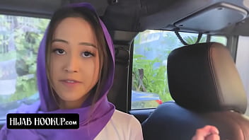 Alexia Anders Nikmat Terlarang Dengan Pacar Diam-diam, Ketahuan Ayah!