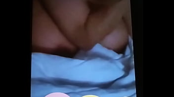 Istri Arab Tunjukkan Payudara Ke Pemuda India Di Dubai