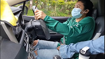 Pengemudi Grab Perempuan Tawarkan Uang Tip Ke Penumpang Untuk Layanan Seks