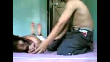 Gadis Remaja Indonesia Hot & Menggoda