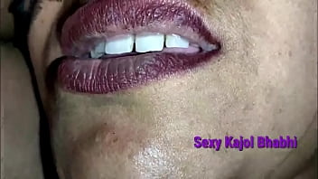 Ibu Cerai Saya Berselingkuh Dengan Teman Saya Di Ranjang Sendiri