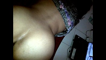 Mami Indonesia Bokong Besar Dan Memek Basah Ditembak Doggy Pake Kontol Gede