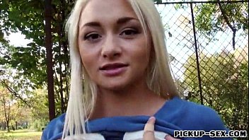Gadis Ceko Pirang Alive Bell Diberi Uang Untuk Facial