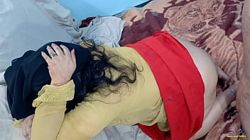 Istri Muslimah Berhijab Ketahuan Selingkuh, Suami Marah Dan Langsung Entot Pantatnya.
