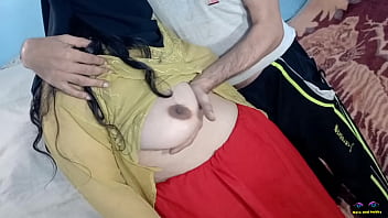 Istri Muslimah Desi Berhijab Selingkuh Ditiduri Di Atas Meja Pakai Kacamata Hitam, Adegan Mesum Triple X Dengan Audio Bahasa Hindi Jernih