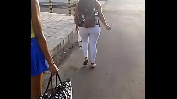 Lidi Yang Bergoyang Liar