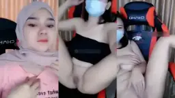 Arunika Hijab Nakal Telanjang Masturbasi Live
