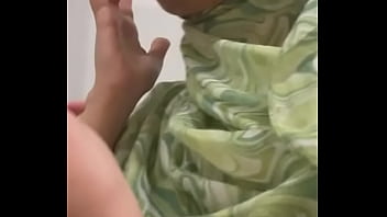 Kecantikan Gadis Berhijab Yang Menggoda