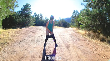 Panduan Bercinta Sendiri Dengan Bulu Kemaluan Yang Belum Dicukur