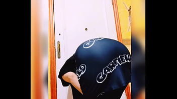 Rutin Seksi Cewek Arab Berjilbab Dengan Pantat Besar Montok (video Pertama)