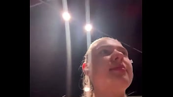 Masturbasi Gila-gilaan Di Kamar Ganti