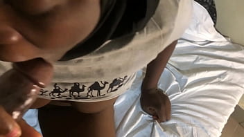 Pelacur Berjilbab Menenggak Sperma Ku